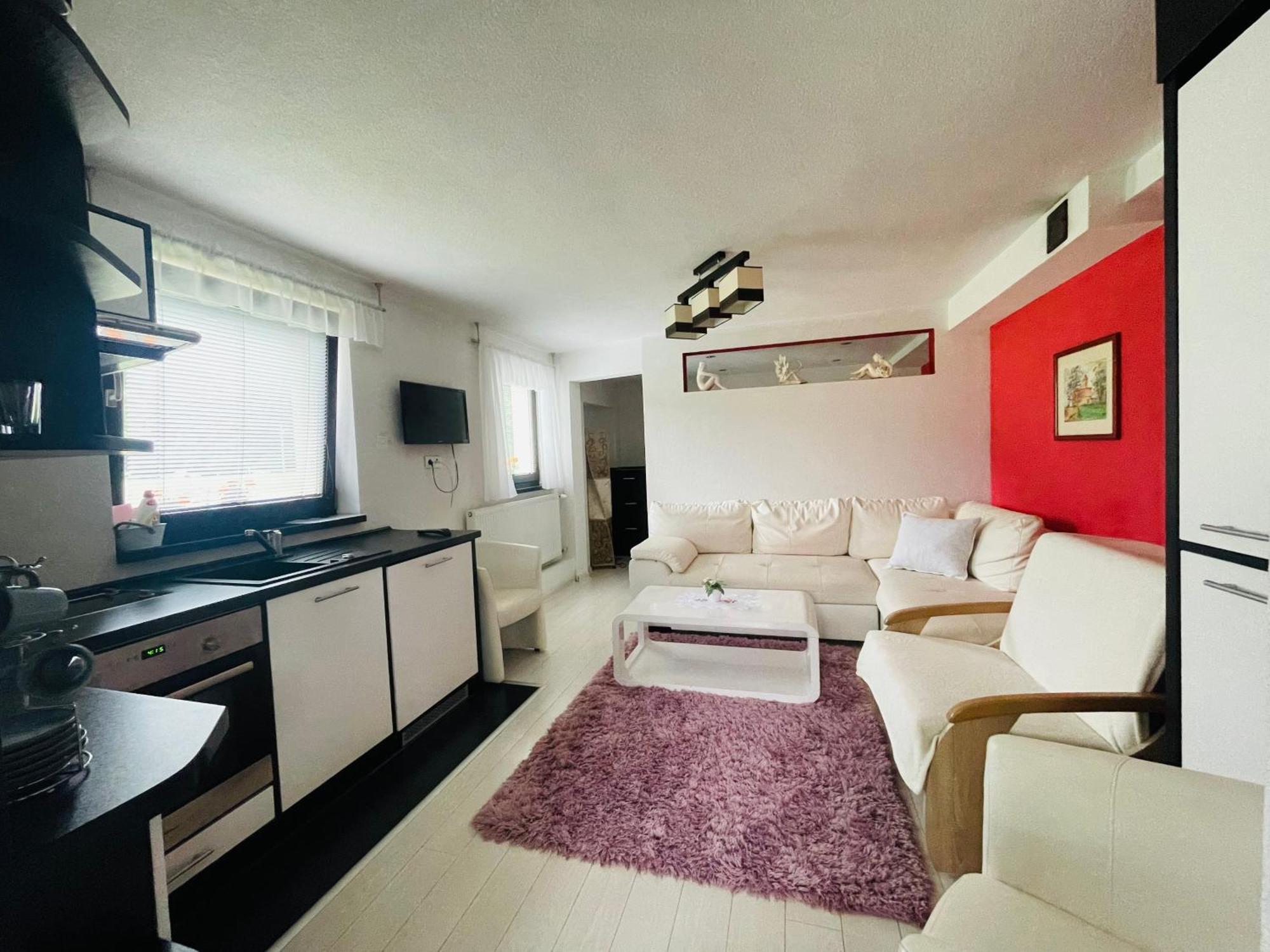 Apartmany Pod Troma Korunami Červený Kláštor 外观 照片