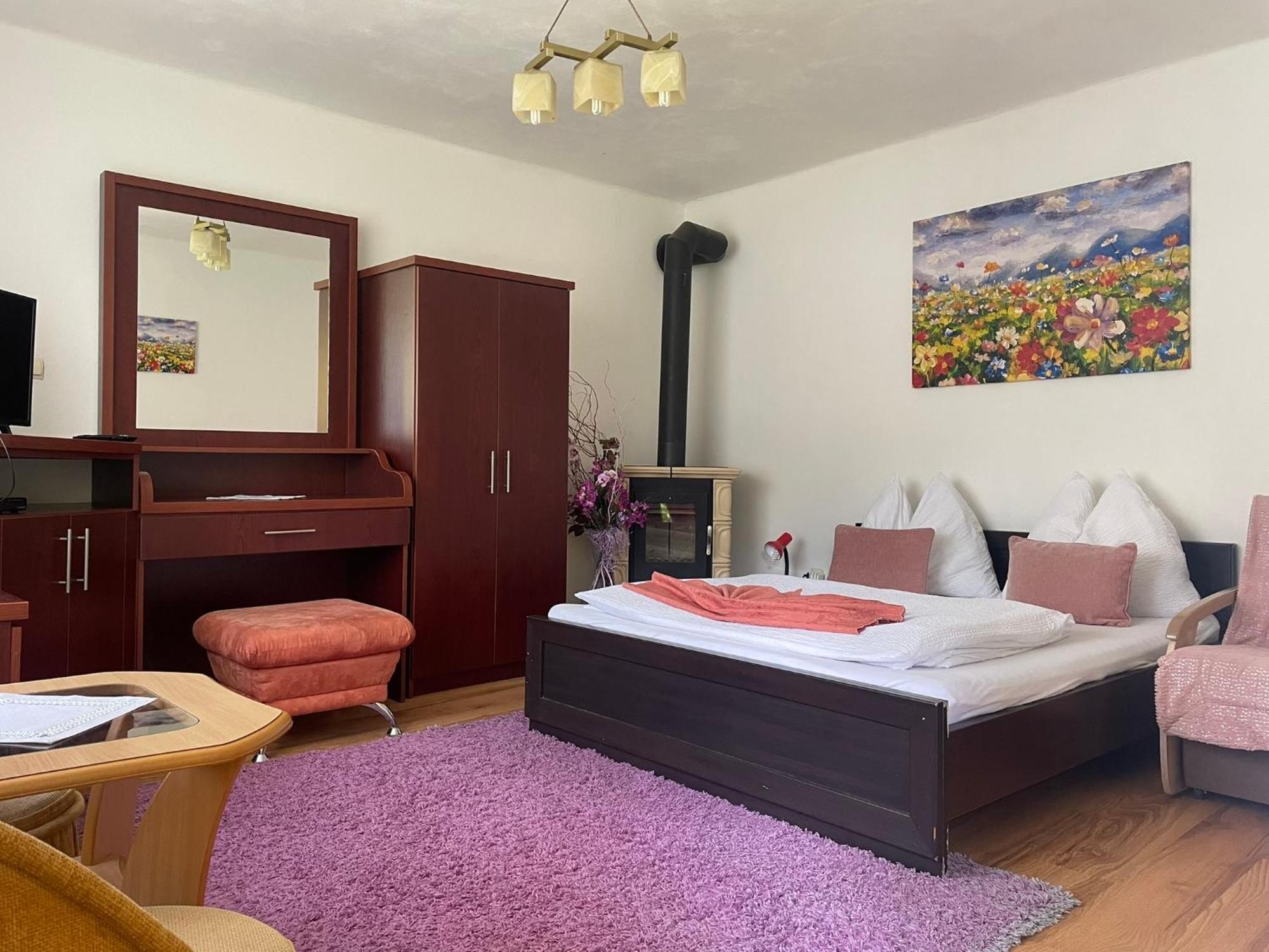 Apartmany Pod Troma Korunami Červený Kláštor 外观 照片